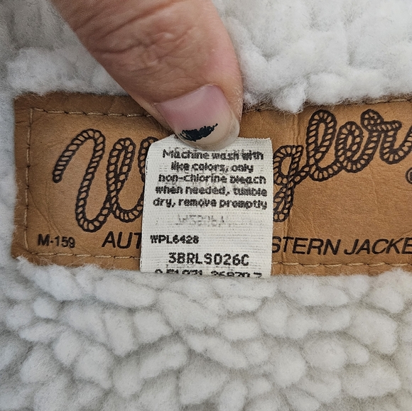 Vintage Wrangler Sherpa Denim Jacket 100% Cotton Made In USA - Picture 10 of 12